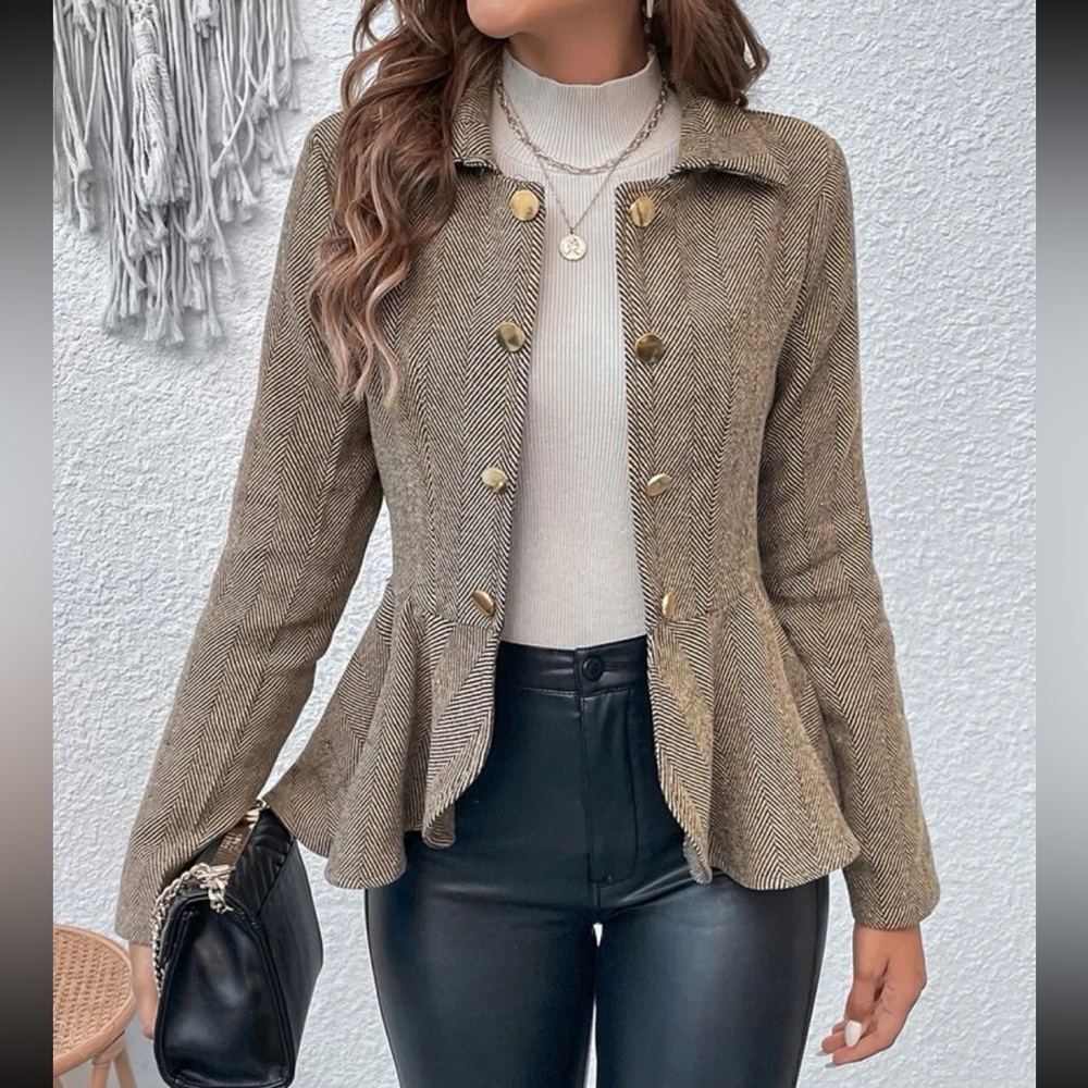 Elegant Tan Blazer with Gold Accents
